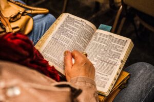200 Prayer Points For 2024 With Scriptures